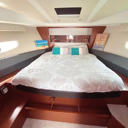 Sejour Exceptionnel Sur Un Yacht - Linge & Menage Inclus Отель Ла-Рошель