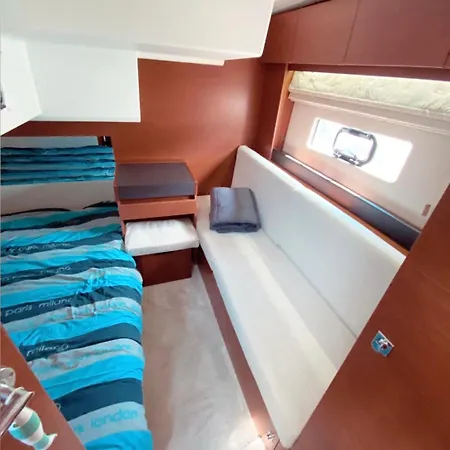 Sejour Exceptionnel Sur Un Yacht - Linge & Menage Inclus Отель