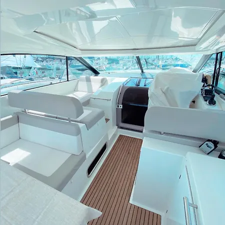 Sejour Exceptionnel Sur Un Yacht - Linge & Menage Inclus Отель